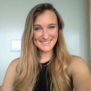 Meet your Posher, Stephanie